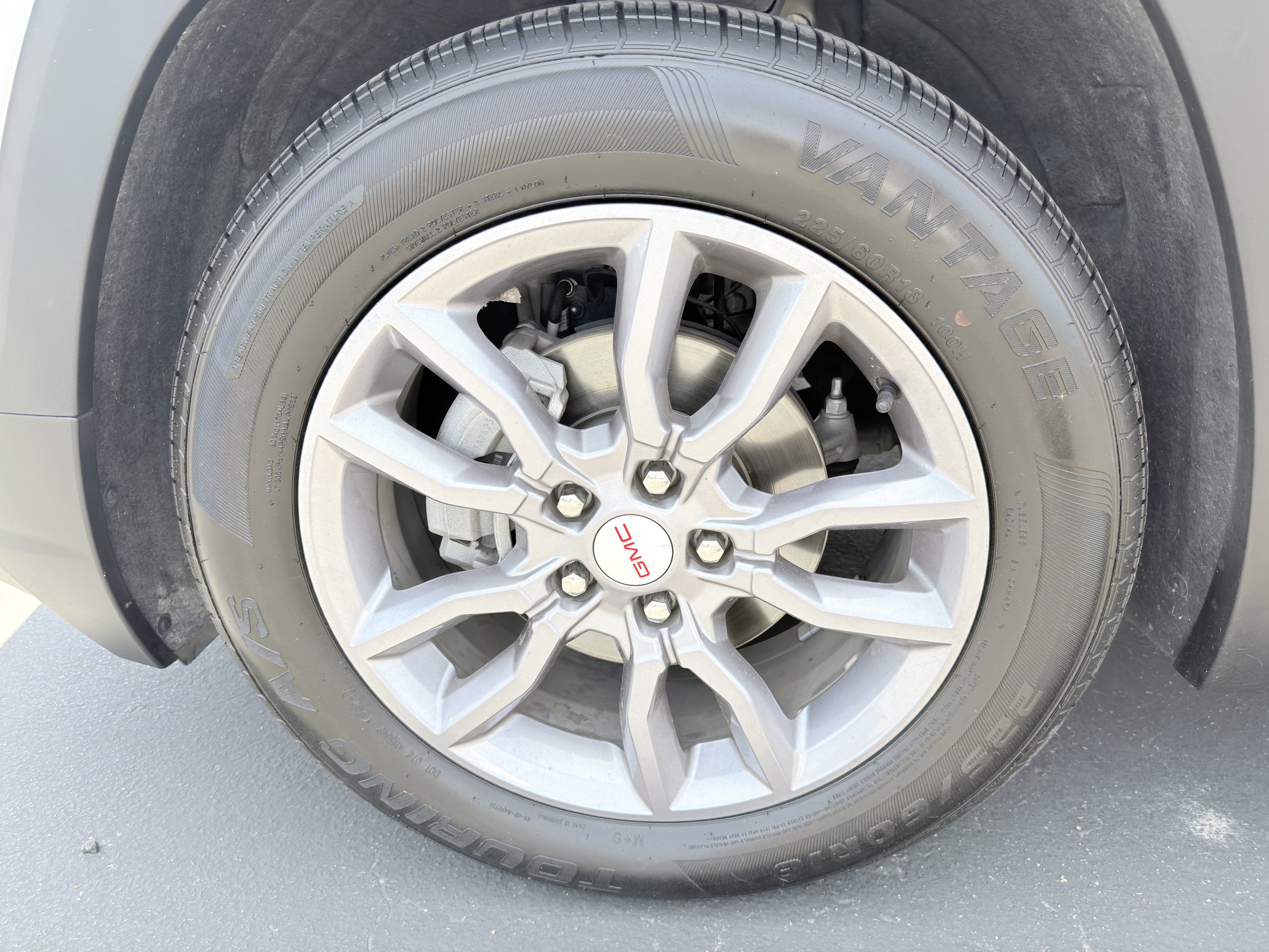 Used 2023 GMC Terrain SLT FWD image 36