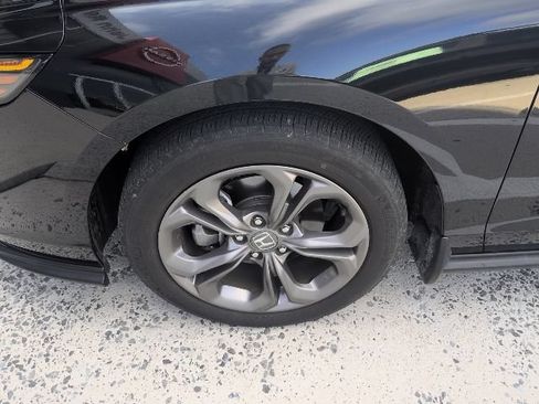 Used 2023 Honda Accord EX image 4