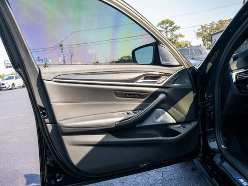 Used 2021 BMW M5 w/ Executive Package image 48