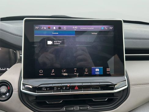 Used 2022 Jeep Compass Limited w/ Elite Group image 17