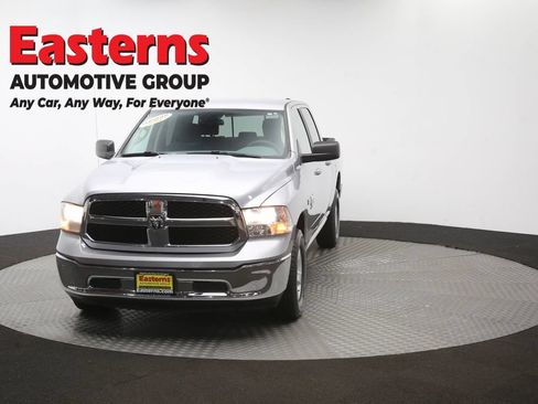 Used 2019 RAM 1500 Classic SLT AWD/4WD image 52