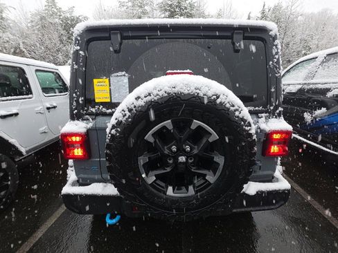 Used 2025 Jeep Wrangler Unlimited Rubicon 4xe w/ Safety Group image 5