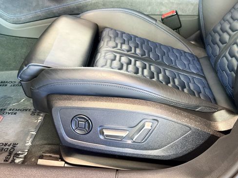 Used 2024 Audi RS 6 performance w/ Matte Carbon Package image 19