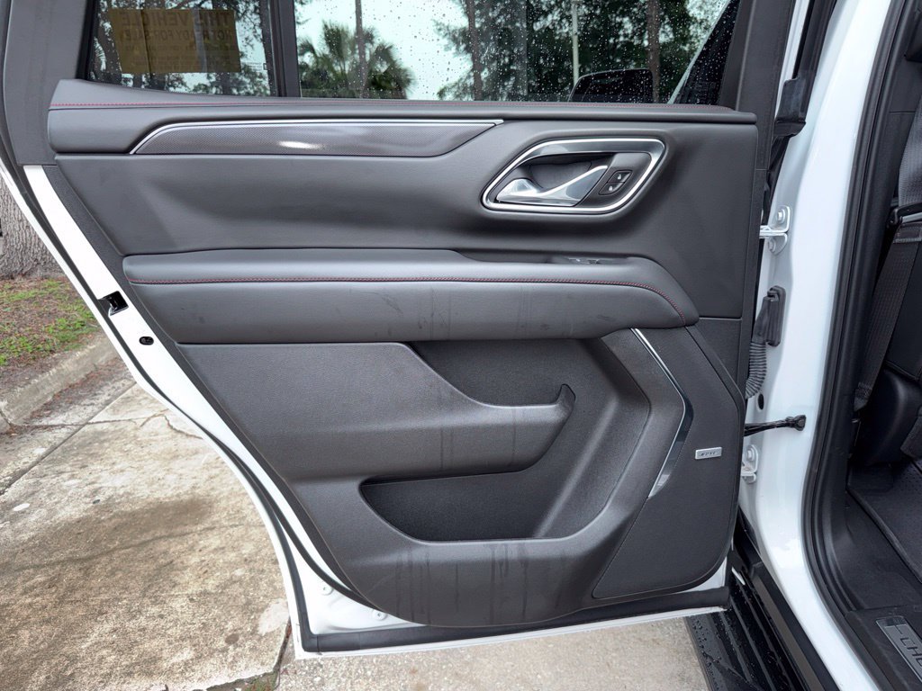 Used 2024 Chevrolet Tahoe RST w/ Luxury Package RWD image 31