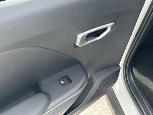 New 2026 Kia K4 LXS FWD image 12
