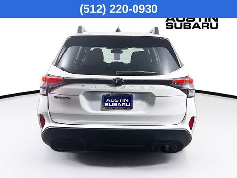 Used 2026 Subaru Forester Premium image 7
