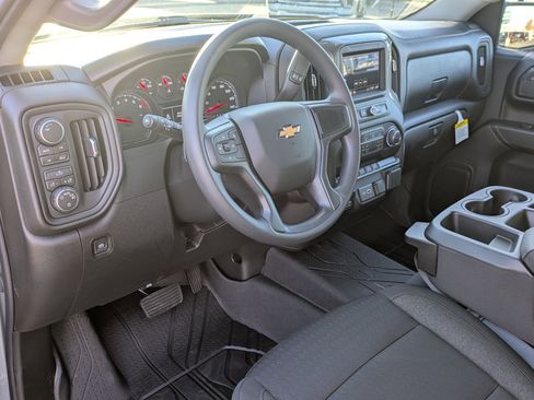 New 2026 Chevrolet Silverado 1500 Custom image 10