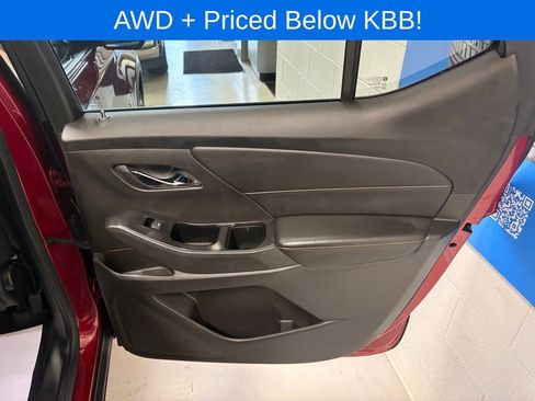 Used 2018 Chevrolet Traverse LT AWD/4WD image 19