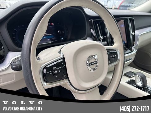 Certified 2025 Volvo S60 B5 Core image 13