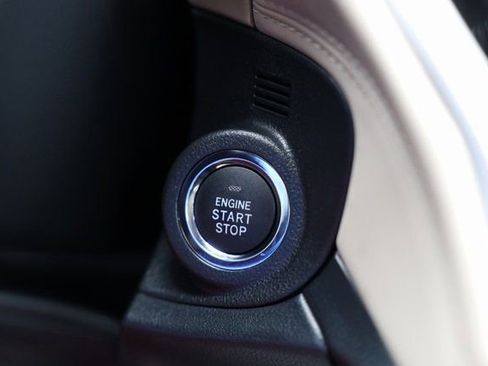 Certified 2025 Subaru Outback Limited w/ Popular Package #2 image 34