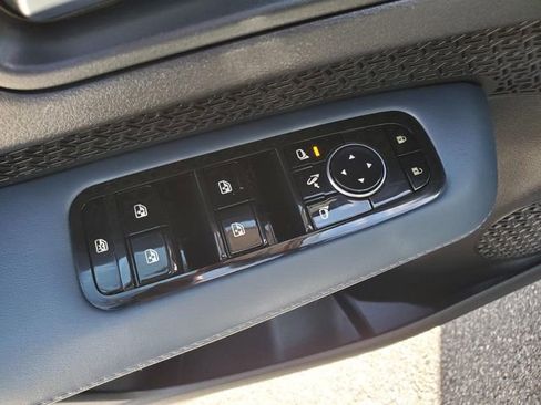 Certified 2024 Nissan Ariya PLATINUM+ e-4ORCE image 17