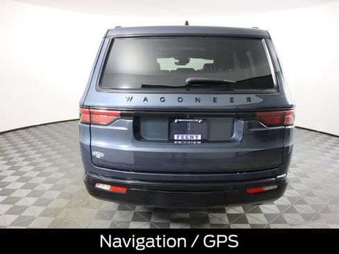 Used 2024 Jeep Wagoneer Series II AWD/4WD image 6