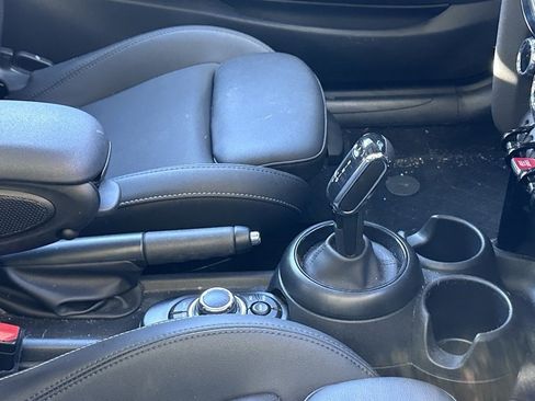 Used 2024 MINI Cooper S image 5