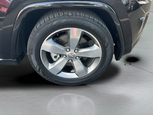 Used 2014 Jeep Grand Cherokee Overland AWD/4WD image 34