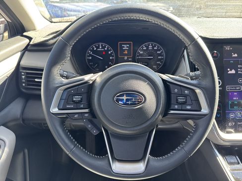 Used 2020 Subaru Outback Premium image 12