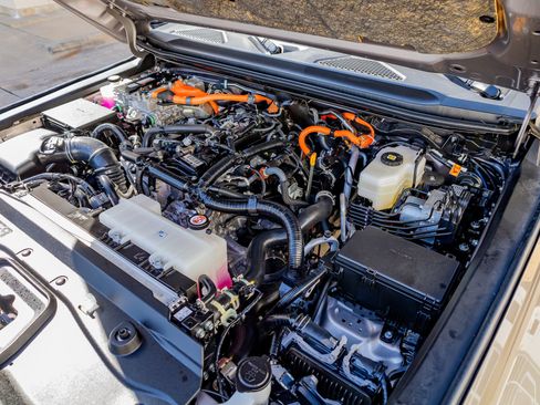 Used 2025 Toyota Land Cruiser 1958 image 40