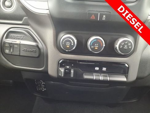 Used 2019 RAM 2500 Big Horn image 16