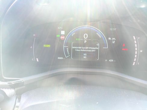 Used 2025 Toyota Camry SE image 26