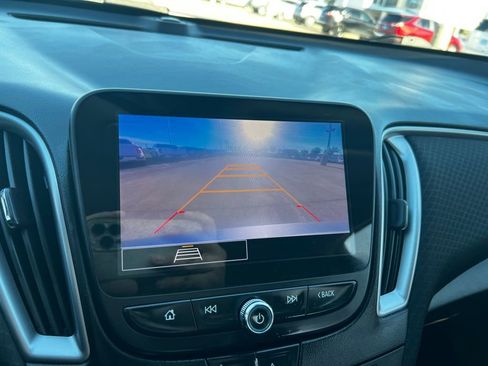 Used 2023 Chevrolet Malibu LT image 48