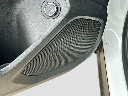 New 2026 Chevrolet TrailBlazer LT w/ Convenience Package image 19