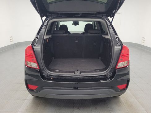 Used 2020 Chevrolet Trax LS image 29