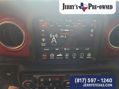 Used 2023 Jeep Gladiator Rubicon w/ LED Lighting Group AWD/4WD image 12