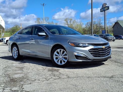 Used 2025 Chevrolet Malibu LT image 1