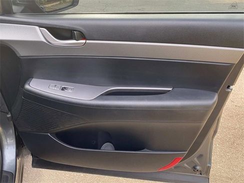 Used 2023 Hyundai Palisade SE image 37