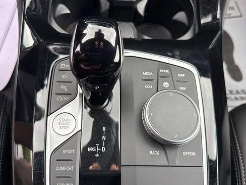 Used 2024 BMW X4 xDrive30i w/ Parking Assistance Package image 20