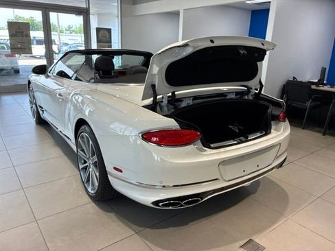 Used 2020 Bentley Continental GT AWD/4WD image 25