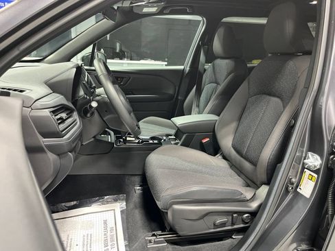 Used 2026 Subaru Forester Premium AWD/4WD image 14