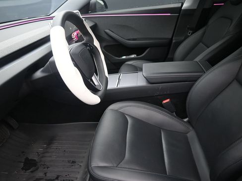 Used 2024 Tesla Model 3 Standard Range RWD image 11