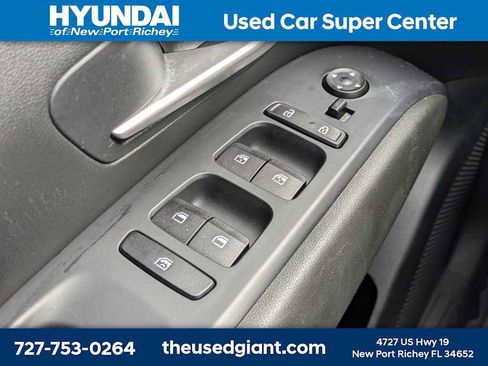 Used 2024 Hyundai Santa Cruz SEL FWD image 26