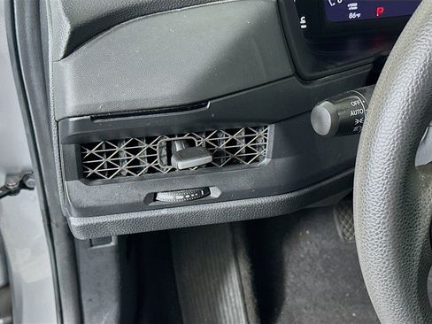 Used 2024 Honda Accord EX image 17