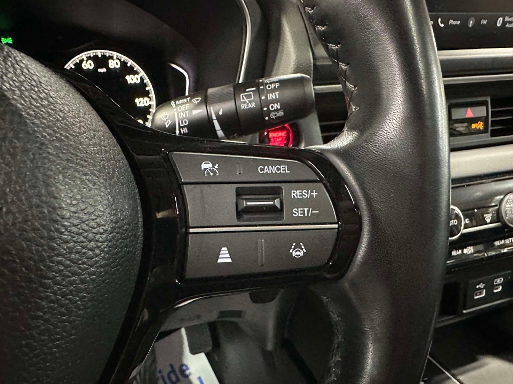 Used 2024 Honda Pilot Touring image 28