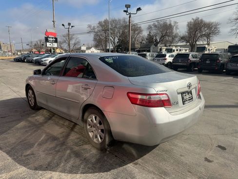 Used 2007 Toyota Camry LE image 5