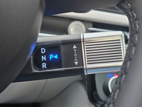 New 2026 Hyundai Tucson Limited image 25