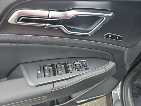 New 2026 Kia Niro EX image 9