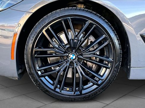Used 2021 BMW 540i w/ M Sport Package image 10