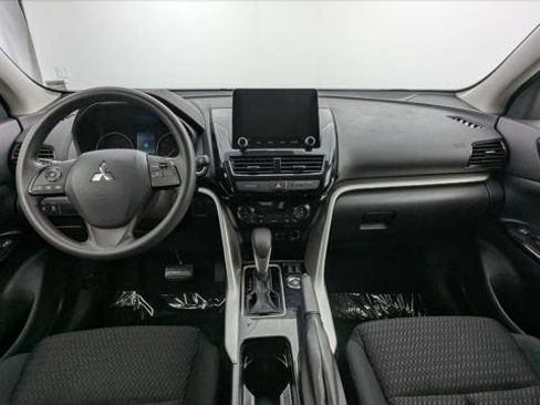 Used 2024 Mitsubishi Eclipse Cross LE AWD/4WD image 24