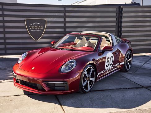 Used 2021 Porsche 911 Targa 4S image 7