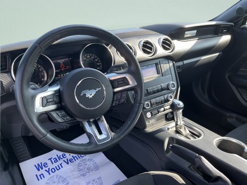 Used 2021 Ford Mustang Coupe RWD image 12