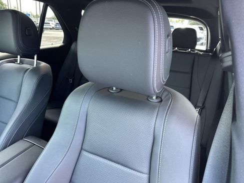Used 2025 Mercedes-Benz GLE 450 4MATIC image 23