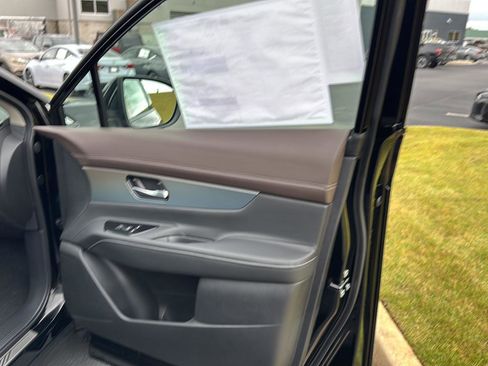 New 2026 Nissan Murano Platinum image 12