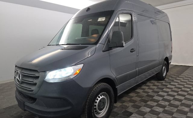 Used 2022 Mercedes-Benz Sprinter 2500 w/ Acoustic Package image 1