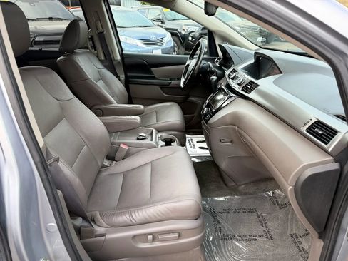 Used 2016 Honda Odyssey EX-L image 22