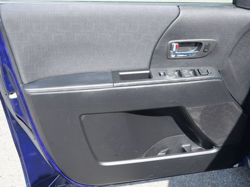 Used 2009 MAZDA MAZDA5 Sport FWD image 14