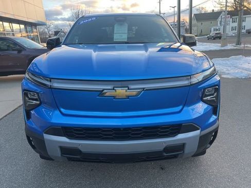 Used 2026 Chevrolet Silverado EV LT image 9