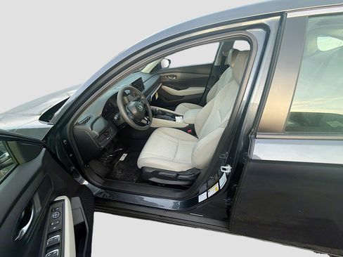 New 2026 Honda Accord LX image 16