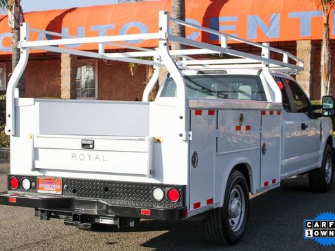 Used 2018 Ford F350 XL image 9